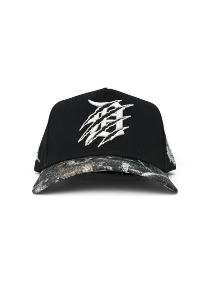 TREE CAMO BRIM BLACK CLAWED DETROIT TIGERS SERIES